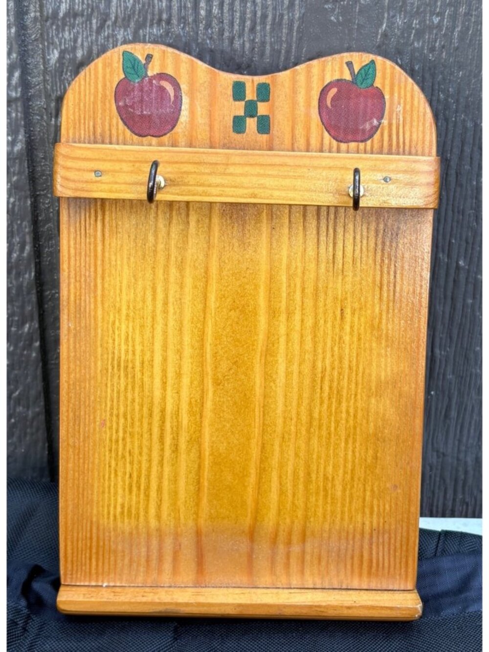 Vintage Wooden Apple Themed Hanging Notepad Paper Key Holder Kitchen Country